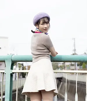 무라카미 유카 사진집 버스 가이드 누드 여행으로