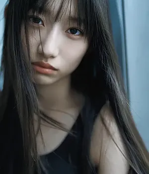 하야사키 스즈키, B.L.T Graph 2025년 10월호 Vol.112